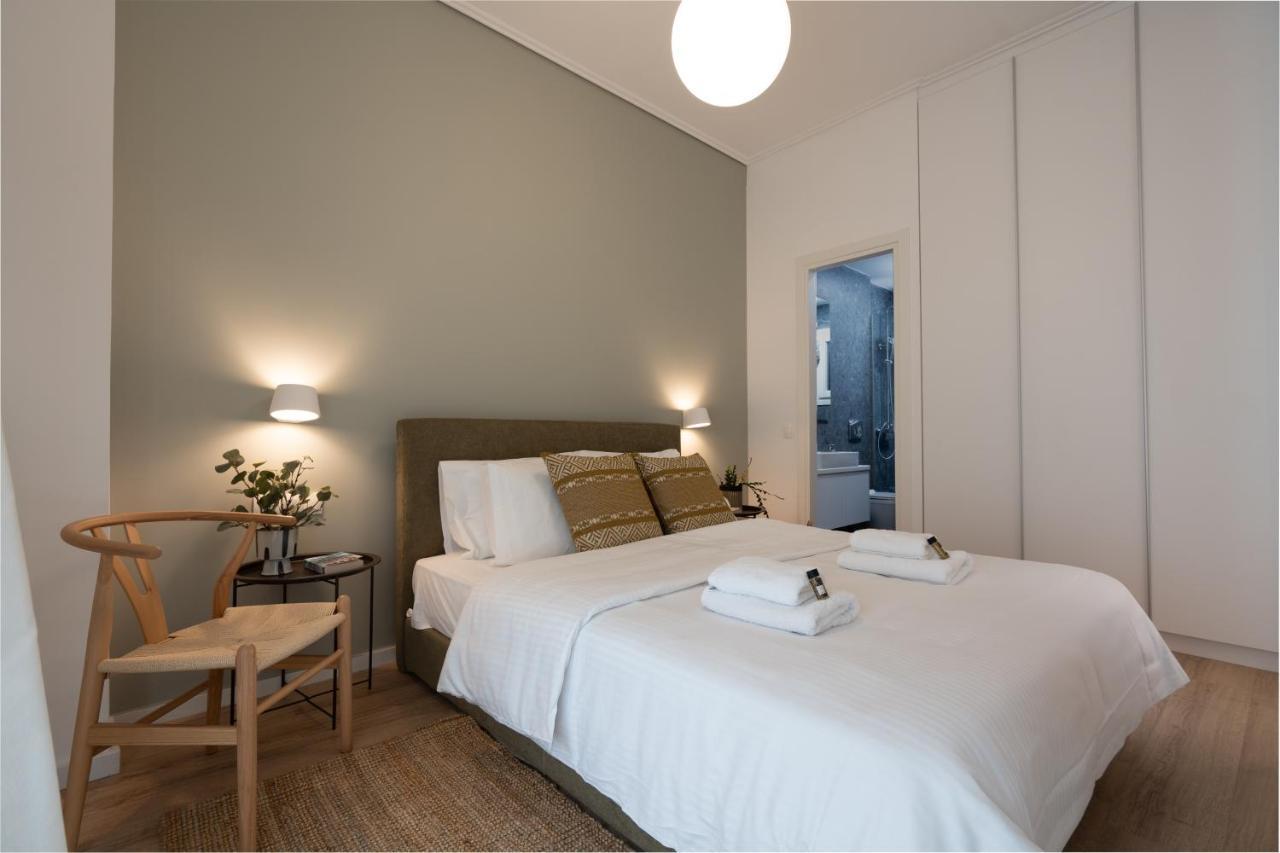 Unique 2 Bedrooms Apartment, Steps To Plaka And City Center Атина Екстериор снимка