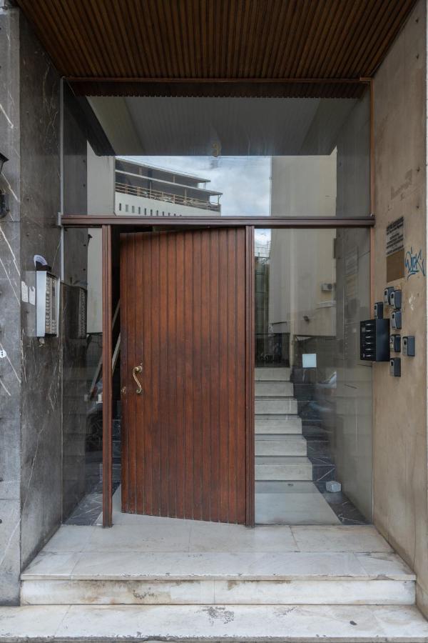 Unique 2 Bedrooms Apartment, Steps To Plaka And City Center Атина Екстериор снимка